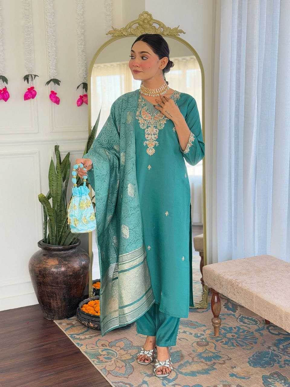 Viscose Casual Long Embroidered Kurti - MYLUXURY LANE ENTERPRISE